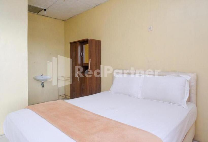 בית מלון כפרי Sido Langgeng Tawangmangu Mitra Reddoorz