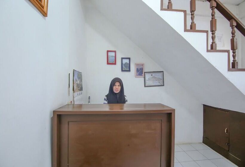 בית מלון כפרי Oyo 3242 Penginapan Saa Ada Syariah