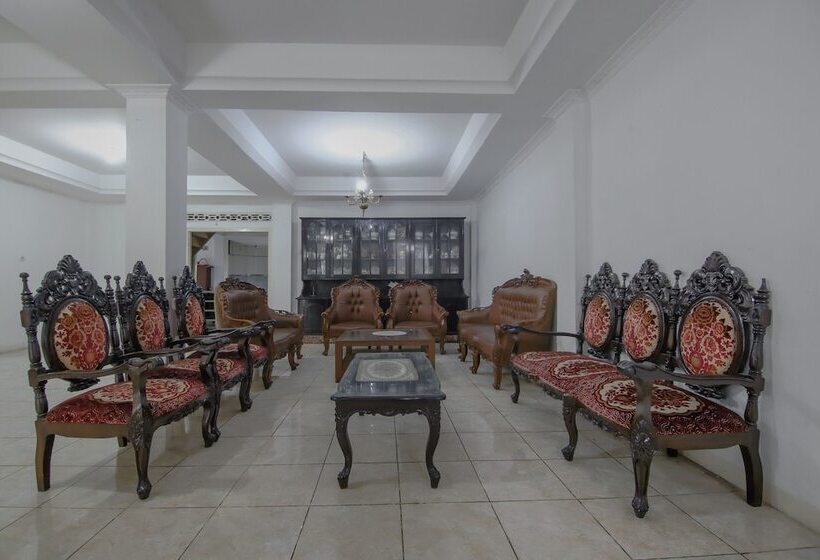 בית מלון כפרי Oyo 3242 Penginapan Saa Ada Syariah