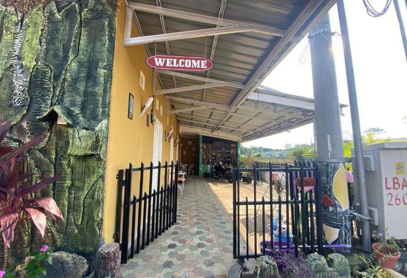 فندق Oyo 3397 City Kost Novisa