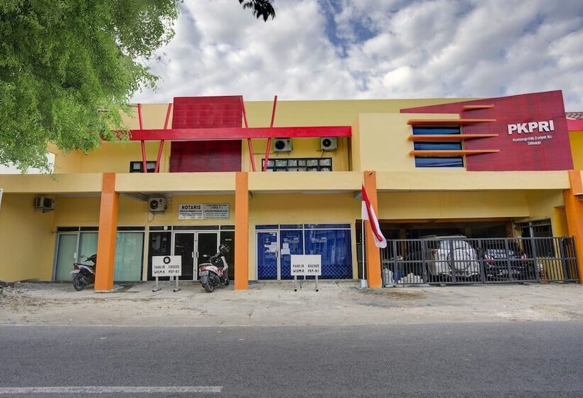 Reddoorz Syariah At Hotel Pandan Wangi Near Alun Alun Sidoarjo