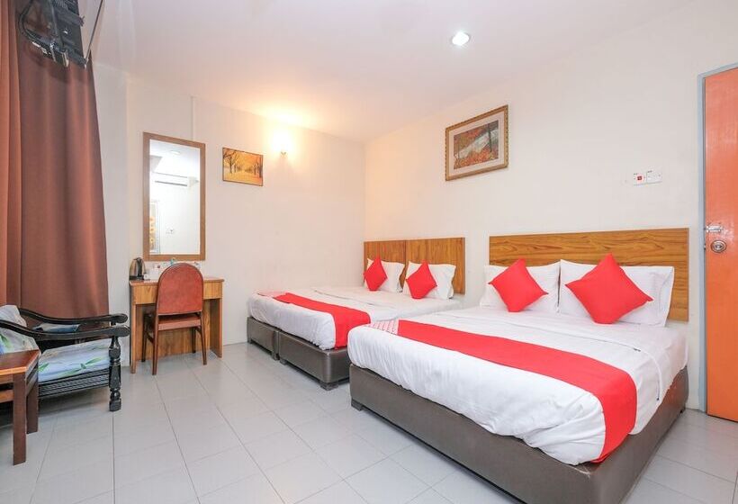 فندق Oyo 89877 Sun Triang