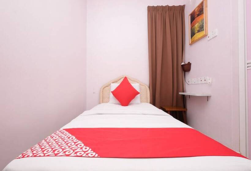 فندق Oyo 89877 Sun Triang