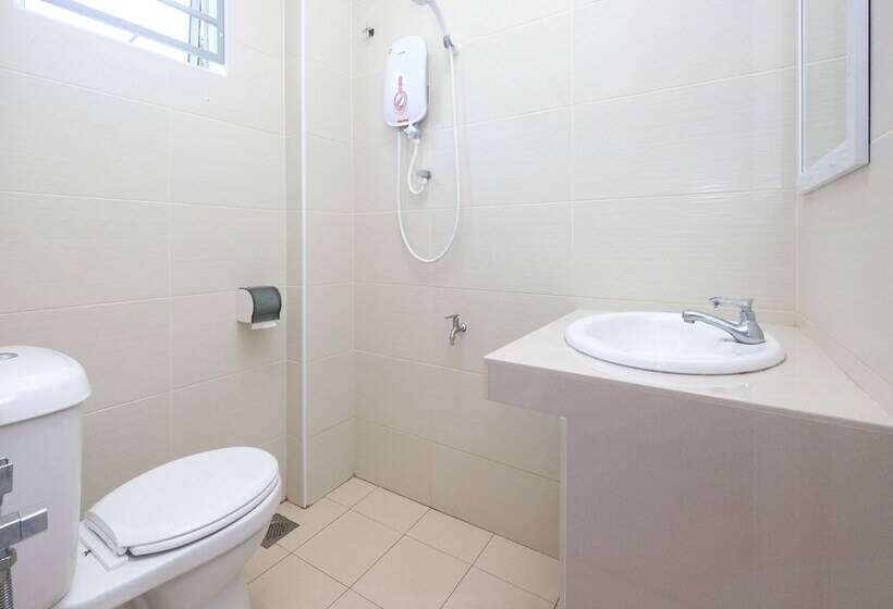 فندق Oyo 89877 Sun Triang