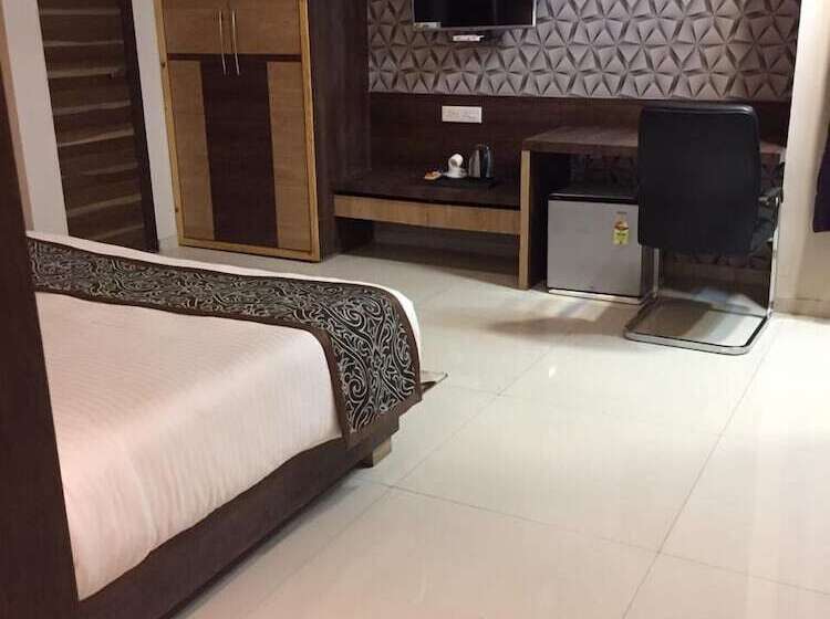 Отель Shiv Palace