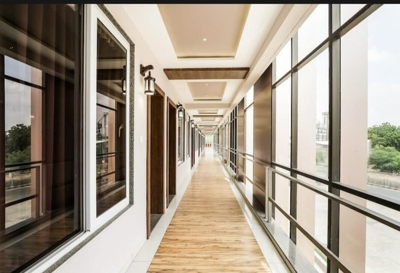 בית מלון כפרי Shiv Palace