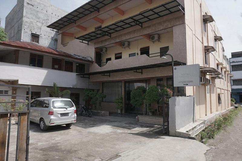 ホテル Spot On 2200  Gunung Sari