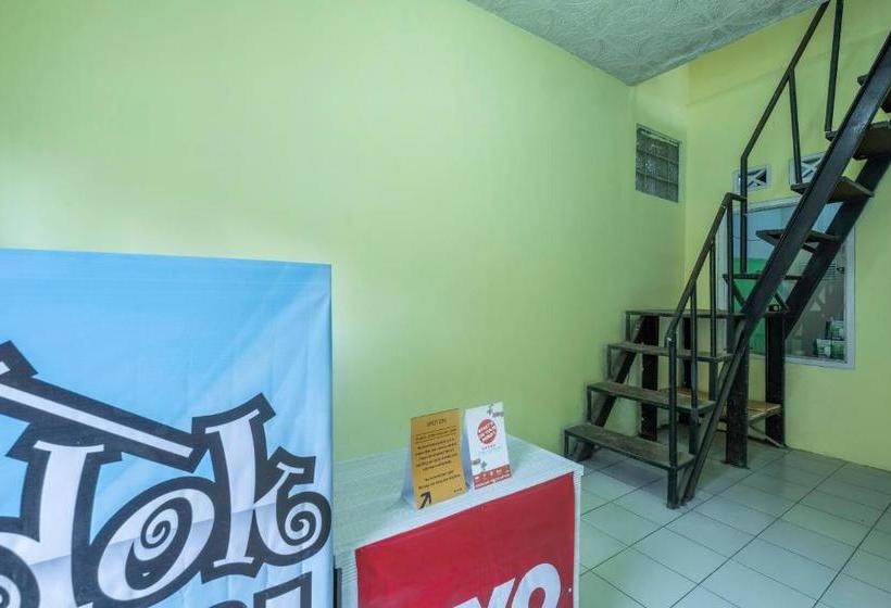 호텔 Spot On 2384 Pondok Nabil