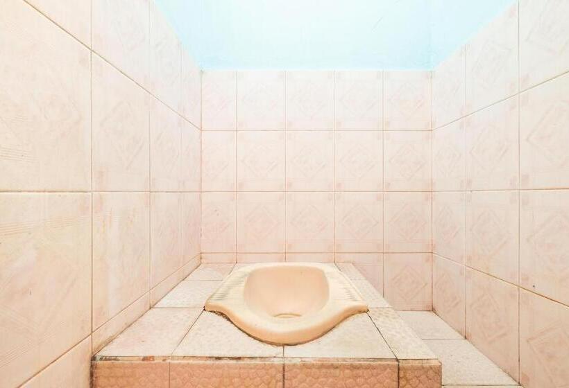 호텔 Spot On 2384 Pondok Nabil