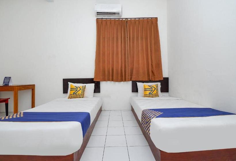 호텔 Spot On 3075 Griya Sae Guesthouse