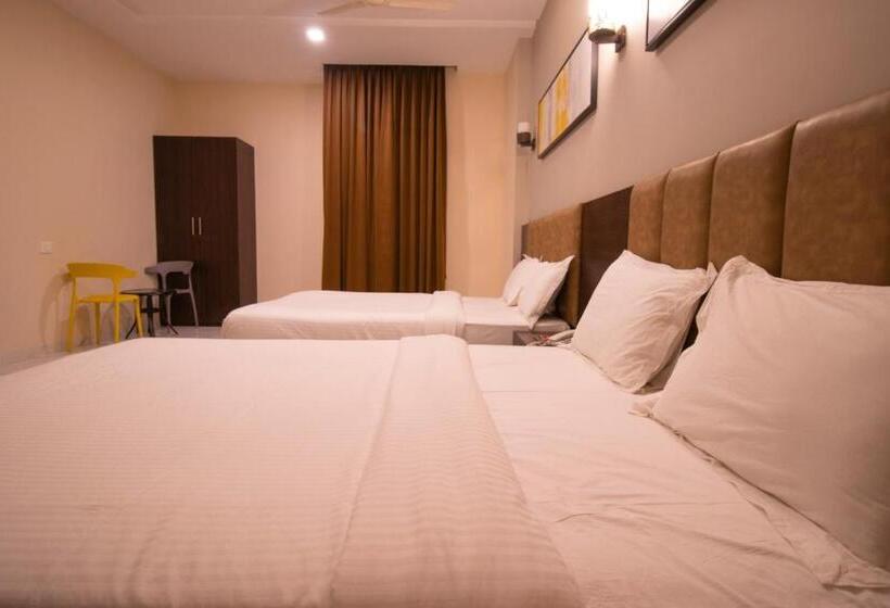 فندق The Bhagwati Resort