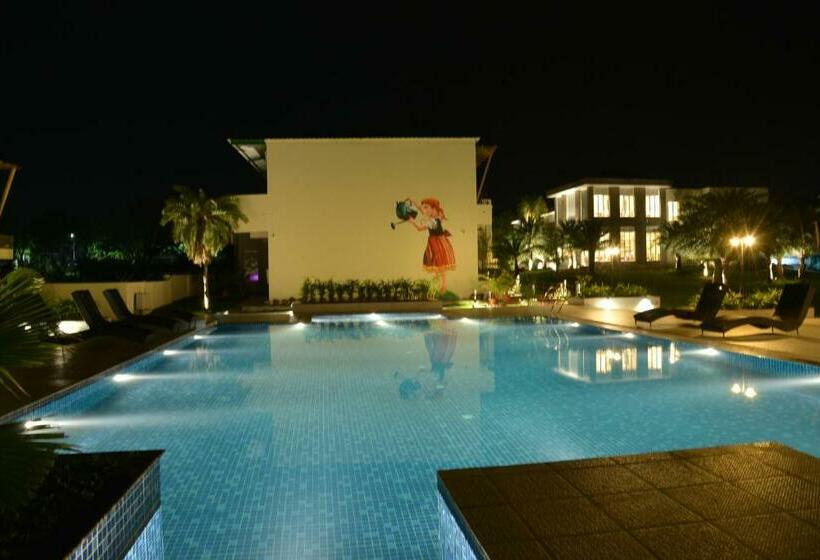 בית מלון כפרי The Creek Boutique Resort & Spa