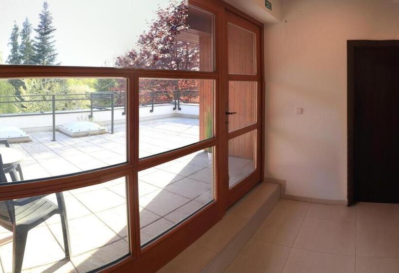 호텔 štiřínská Stodola U Prahy