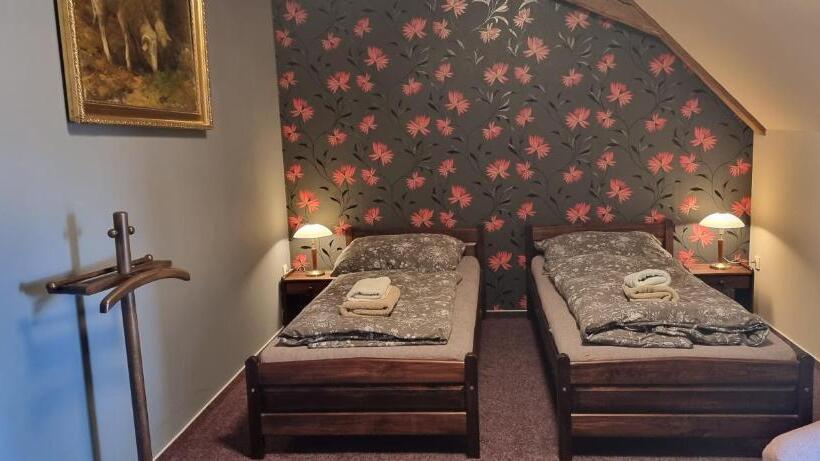 فندق Ubytování 8