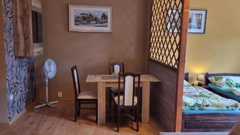 فندق Ubytování 8