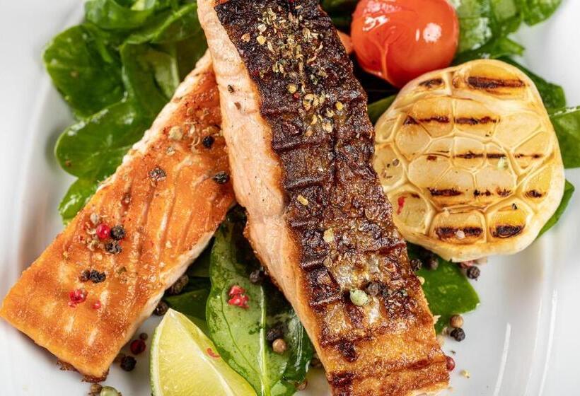 ホテル Vila Restaurant Transilvania