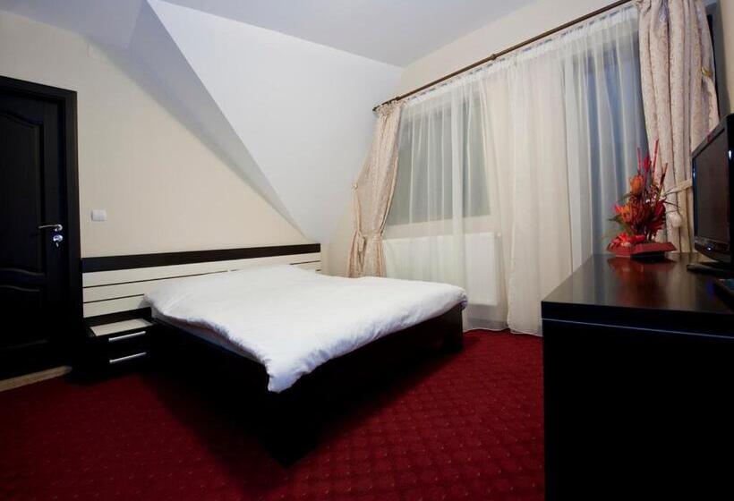 Отель Vila Restaurant Transilvania