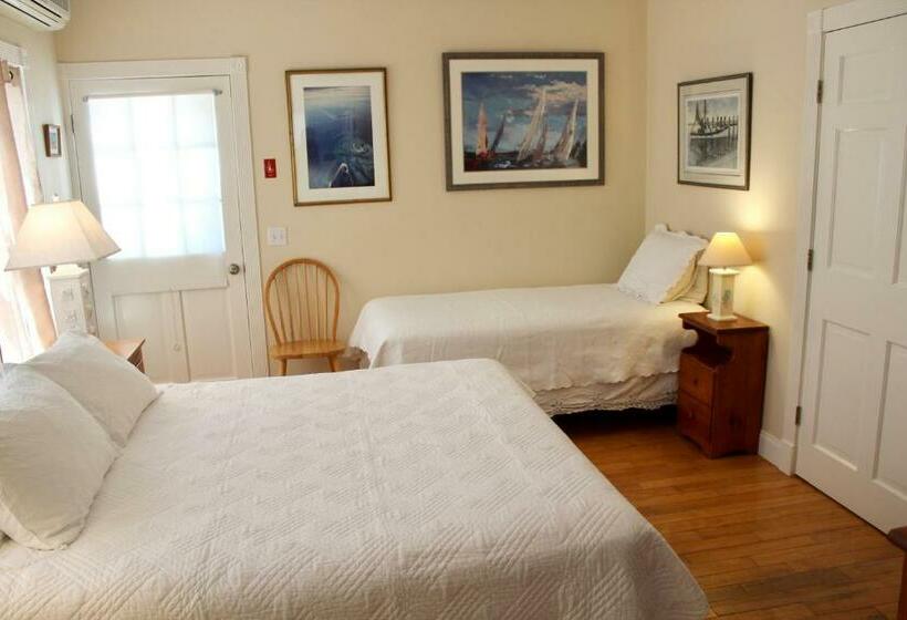 فندق West Tisbury Inn