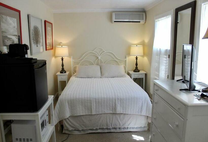 فندق West Tisbury Inn