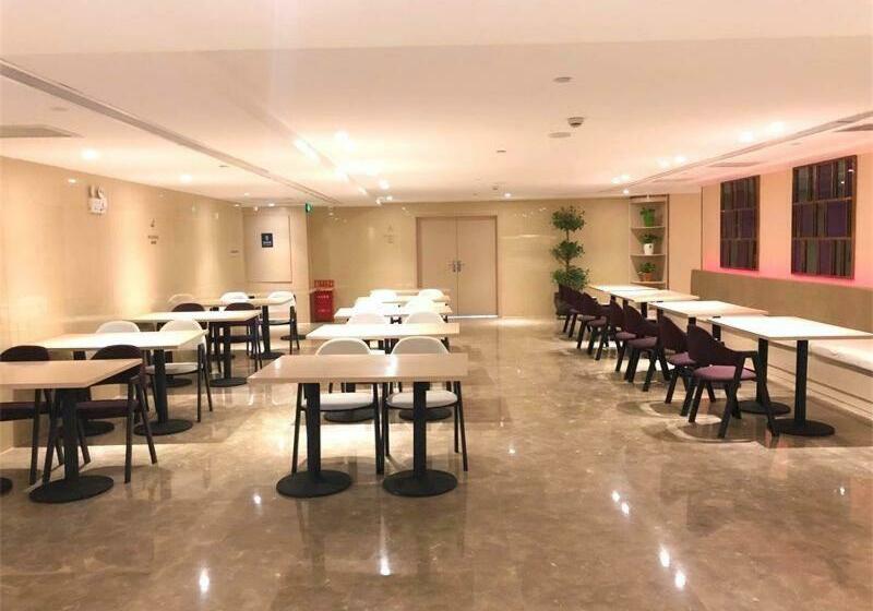 Lavande Hotel Turpan Grand Cross