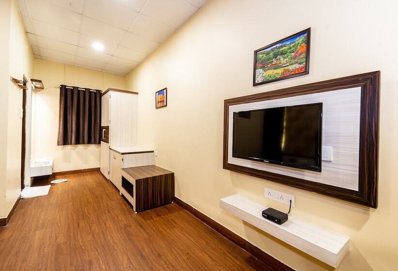 Narmada Hills Resort