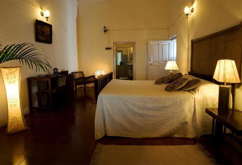 ペンション Amberina