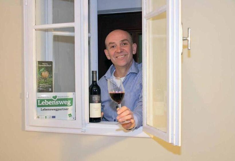 بنسيون Bühnenwirtshaus Juster