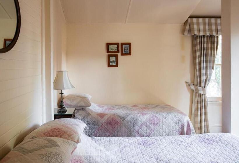 פנסיון Capers Cottage And Barn Accommodation