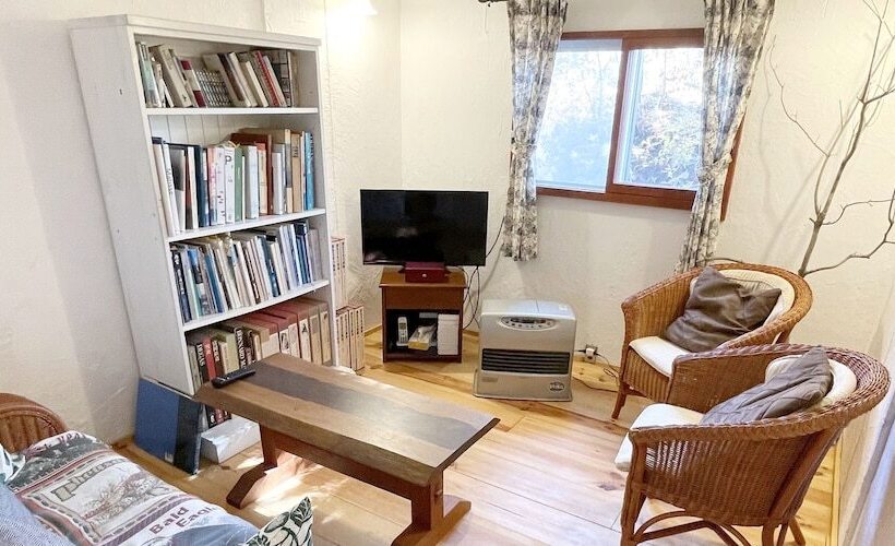 פנסיון Gallery Hara And Guest House