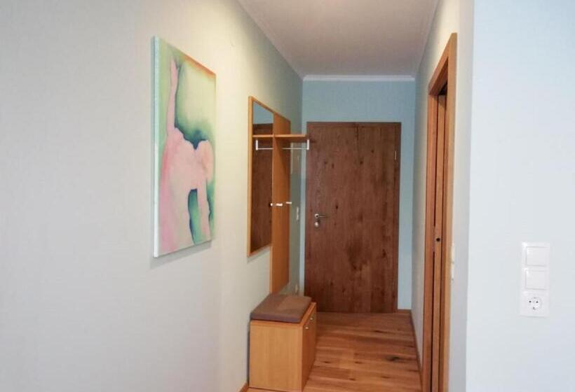 פנסיון Haus Monti