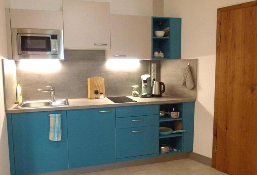 פנסיון Haus Monti