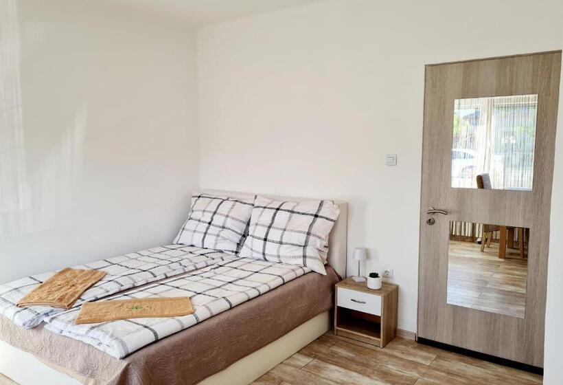 膳宿费 Hócza House Poroszló