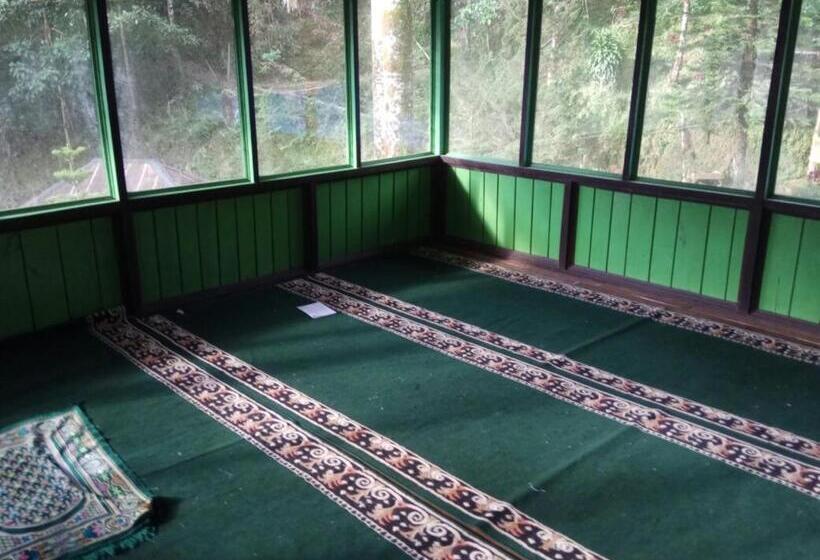 بنسيون Lembah Biru Lagoon