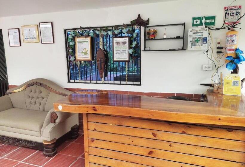 پانسیون Manakin Tayrona