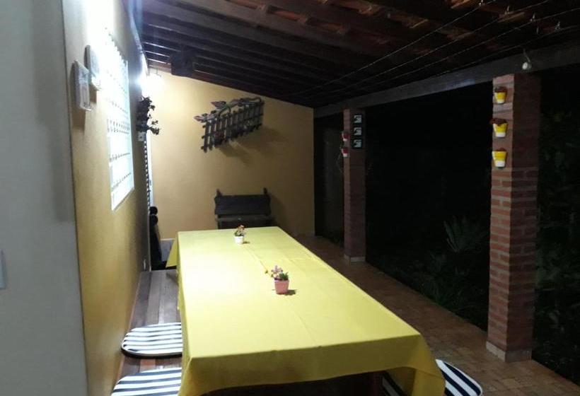 ペンション Pousada Jacare Pepira