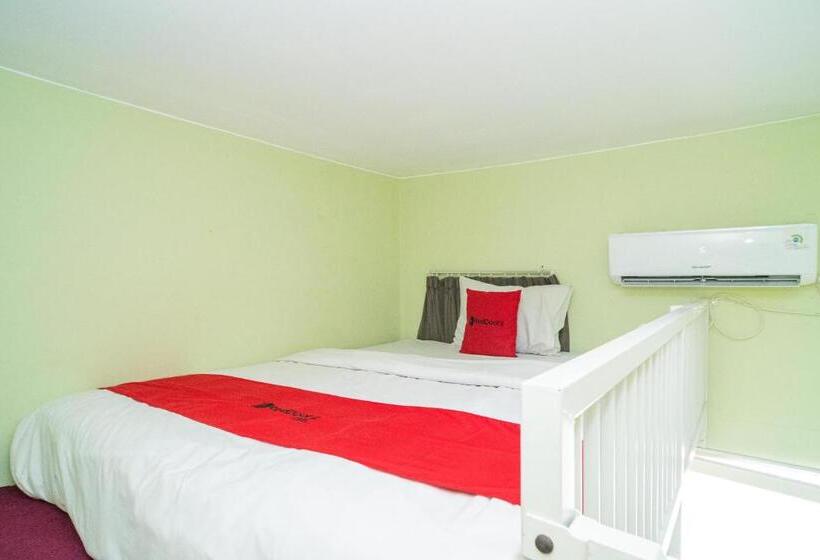 بنسيون Reddoorz Syariah Near Suncity Mall Sidoarjo