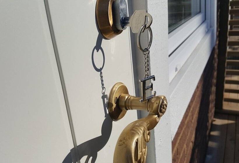 ペンション Sjotorps Hostel