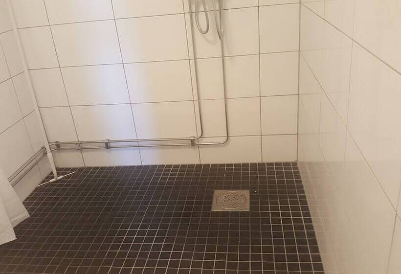 ペンション Sjotorps Hostel