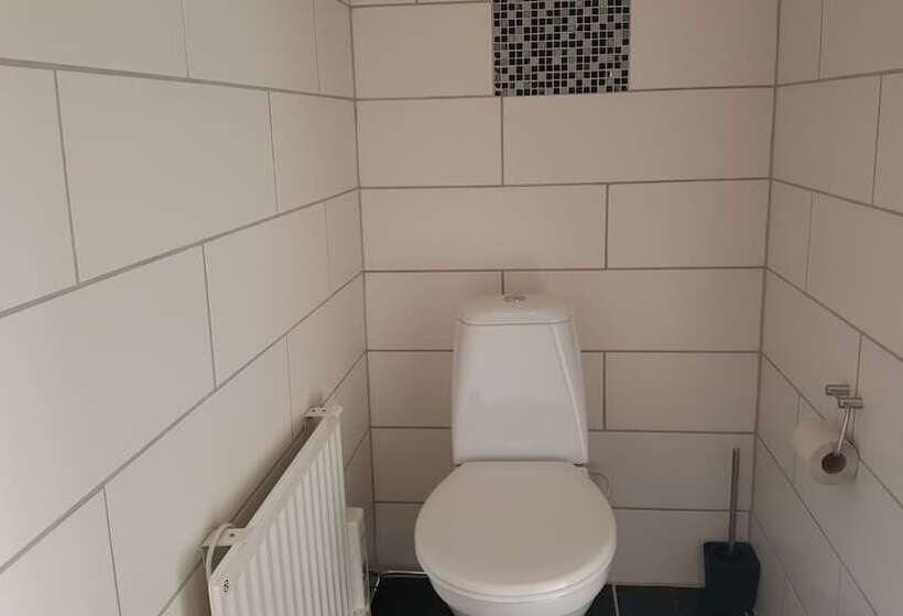 ペンション Sjotorps Hostel