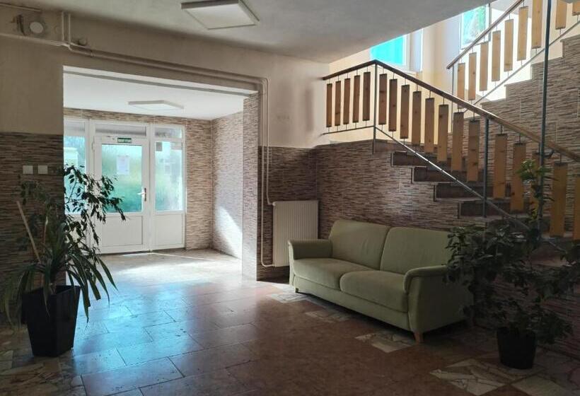 بنسيون Turistická Ubytovňa Hornád