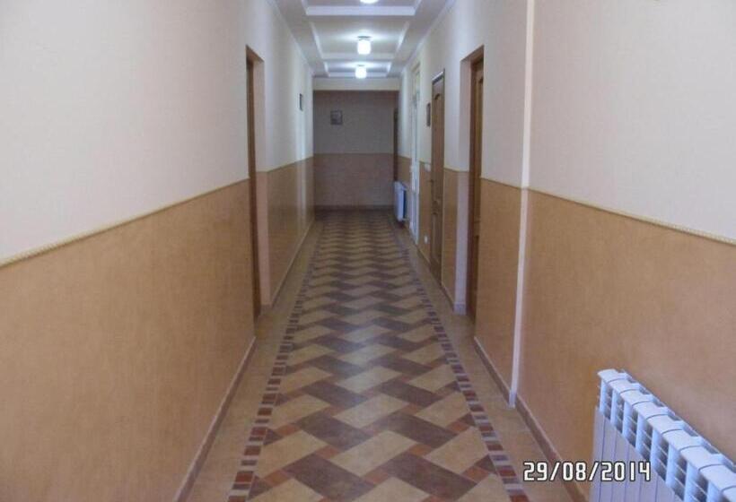 پانسیون Villa Vera