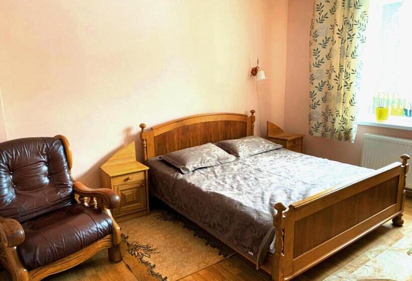 Majatalo зелений дім   Viridi House