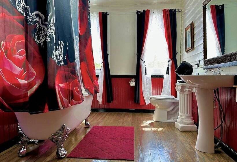 Whole Hearts Bed And Breakfast