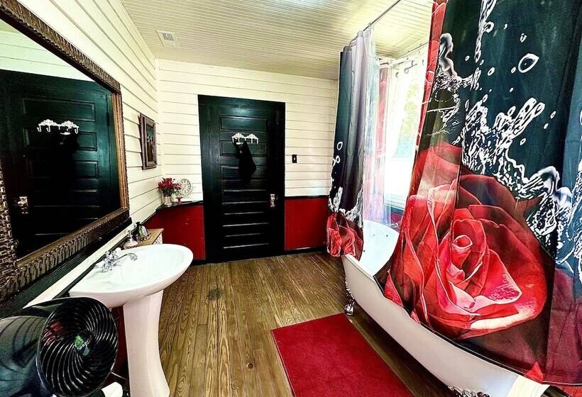 Whole Hearts Bed And Breakfast