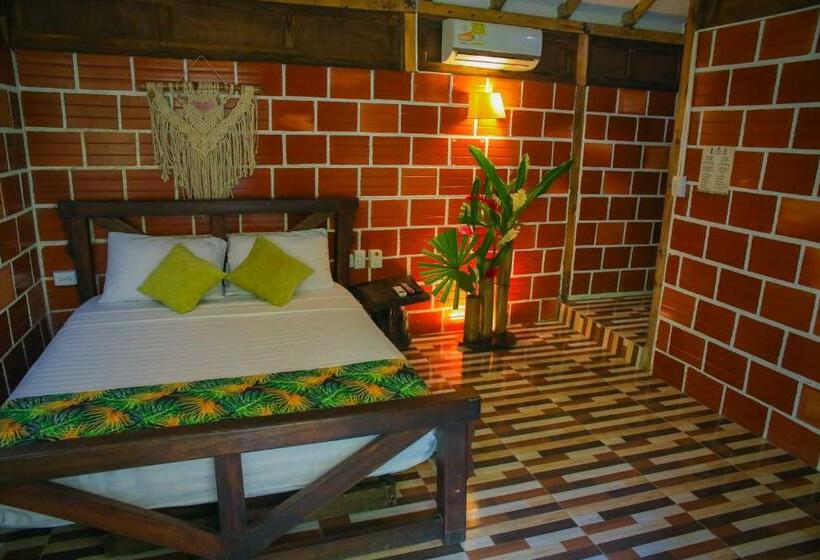 호스텔 Restaurante, Hostal Y Spa Mama Neyumun