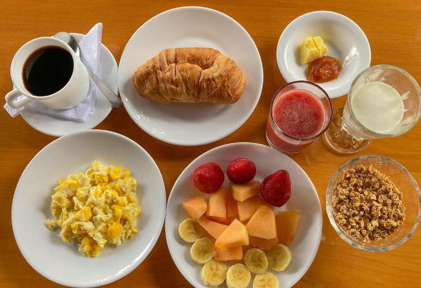 هاستل Hostería Paraíso