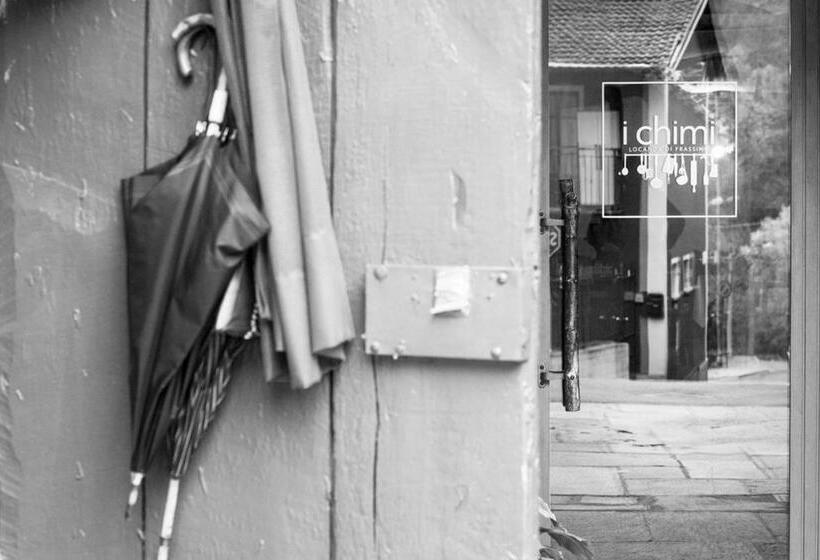 הוסטל I Chimi Locanda Di Frassino