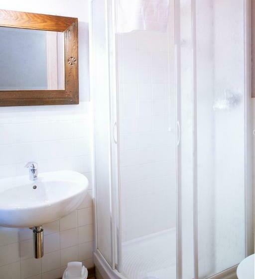 הוסטל I Chimi Locanda Di Frassino