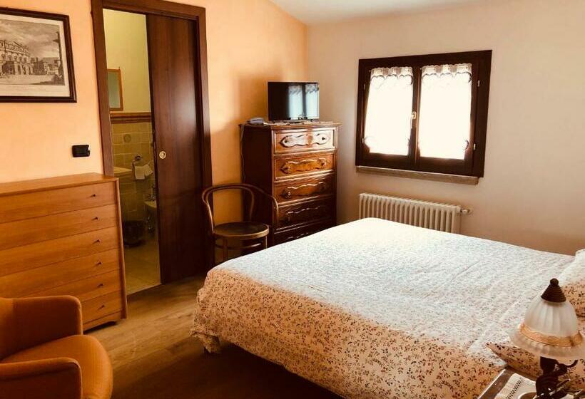 Общежитие Locanda Marcella