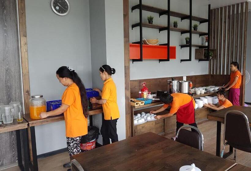 ホテル Baan Bangkok 97